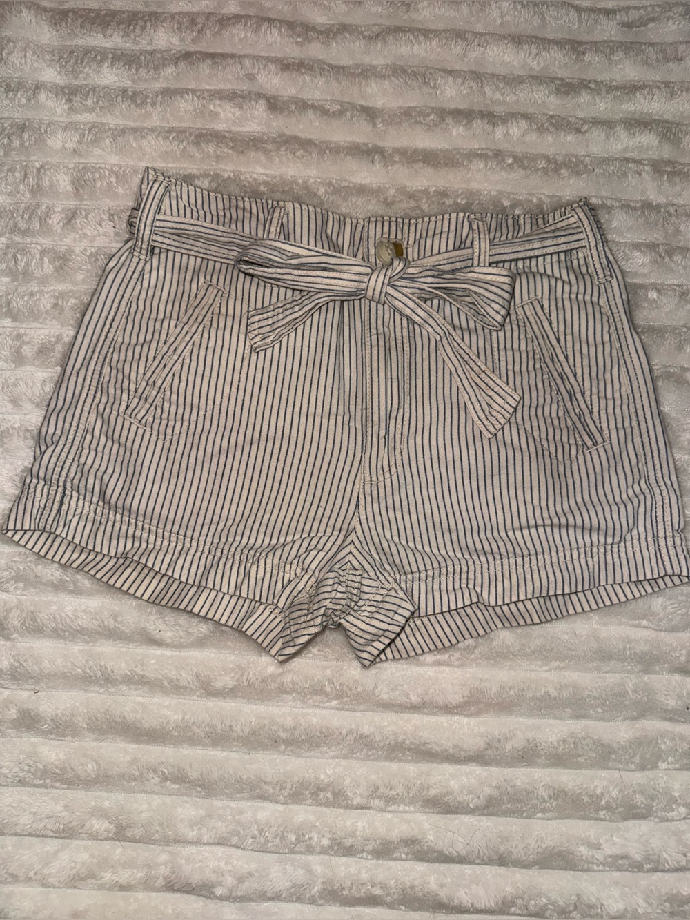 American Eagle Outfitters White and Navy Striped Tie-Waist Shorts